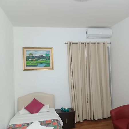 Two Ducks Hostel Roma Ngoại thất bức ảnh