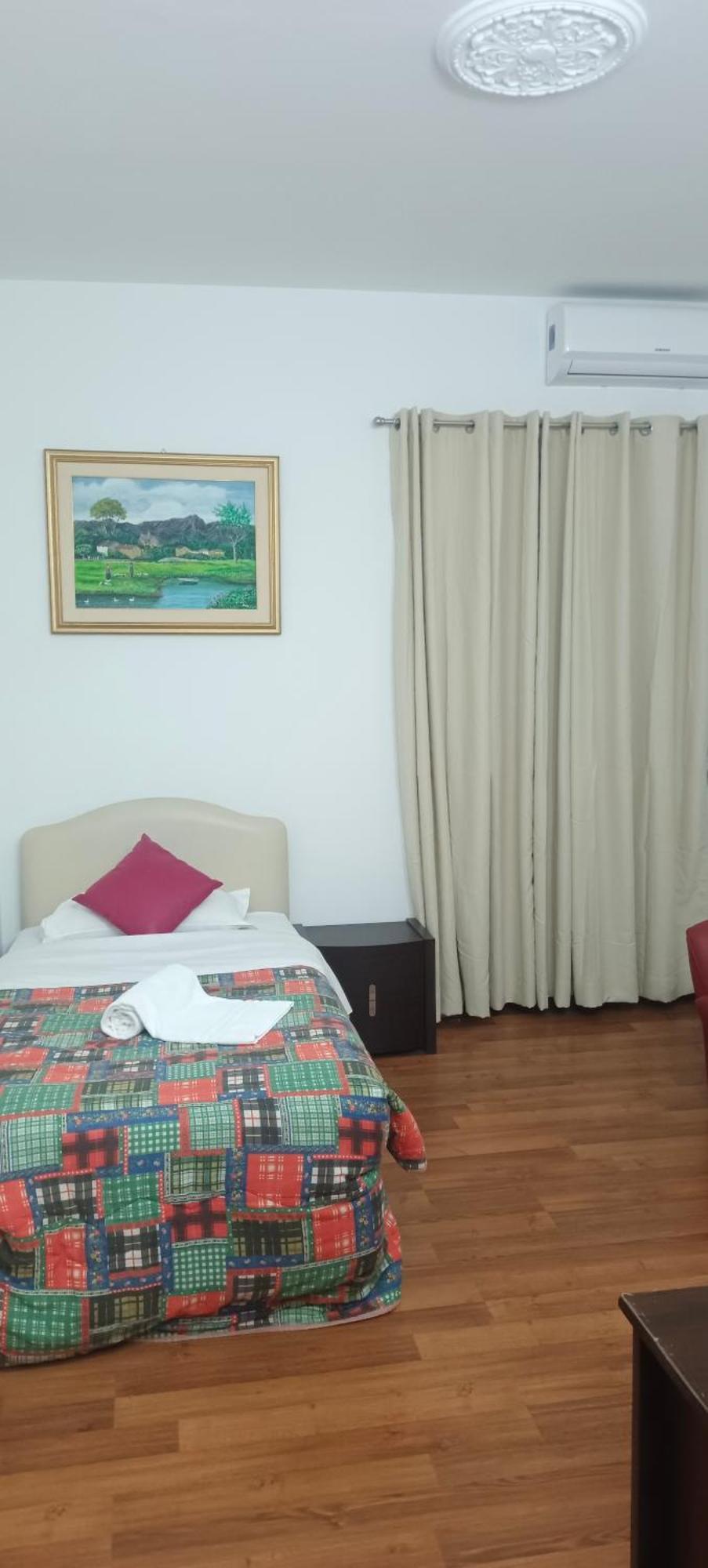 Two Ducks Hostel Roma Ngoại thất bức ảnh