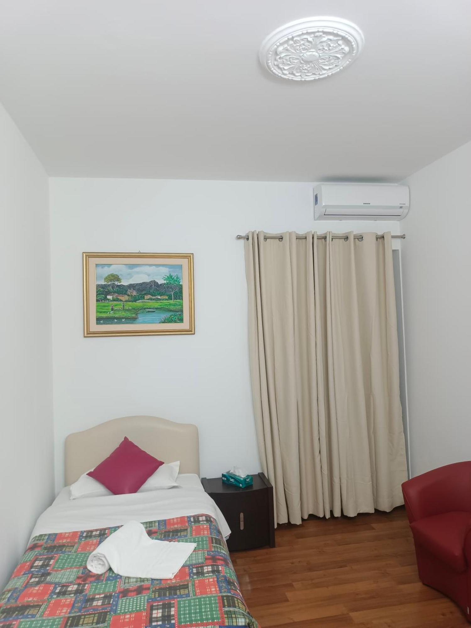 Two Ducks Hostel Roma Ngoại thất bức ảnh