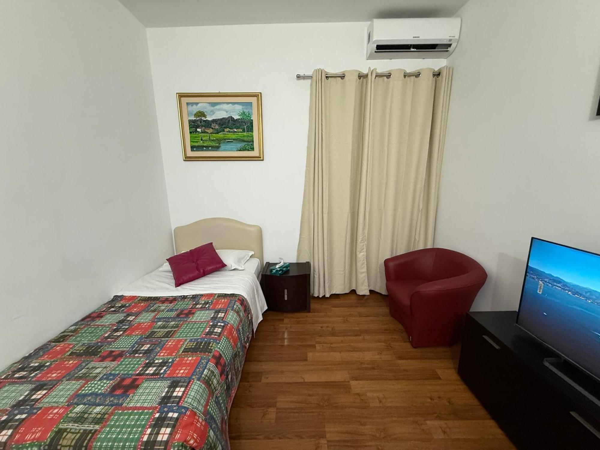 Two Ducks Hostel Roma Ngoại thất bức ảnh
